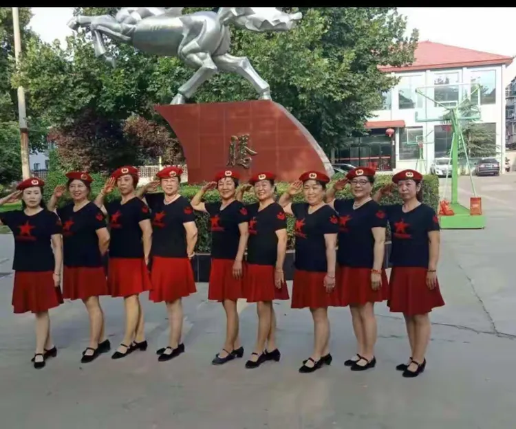 NG体育-网球大师赛掀起高潮，胶东旋风队大胜齐鲁麒麟队，战至最后一刻——团队防守值得称道的简单介绍