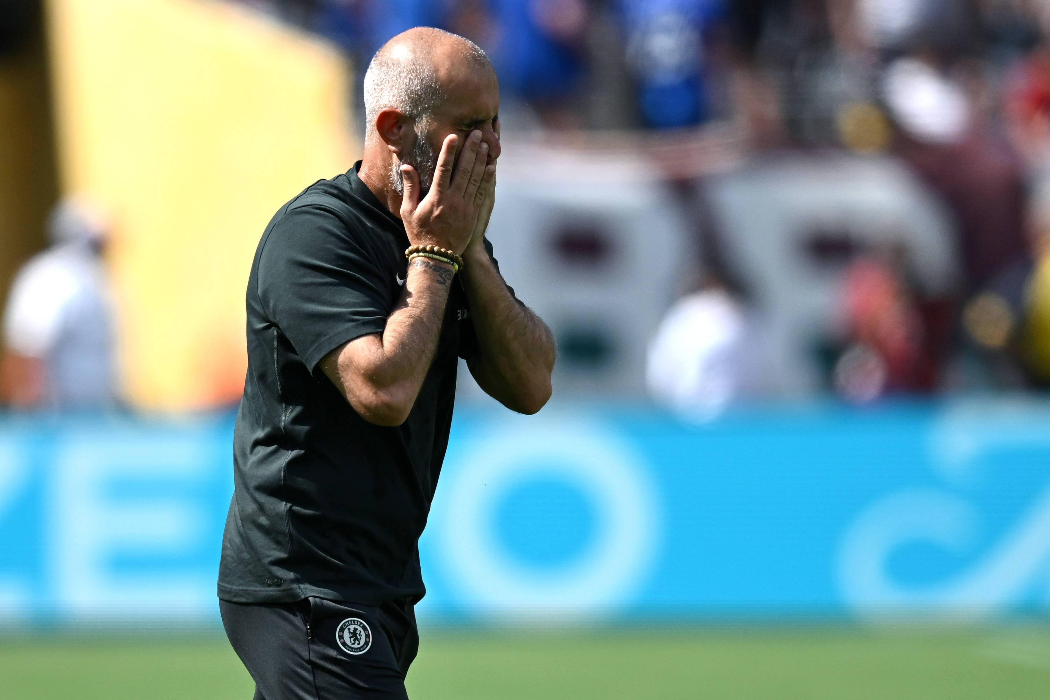 冲刺阶段英超传出新动向，曼联完成体检，管理层表态：底气十足，更衣室氛围转暖的简单介绍