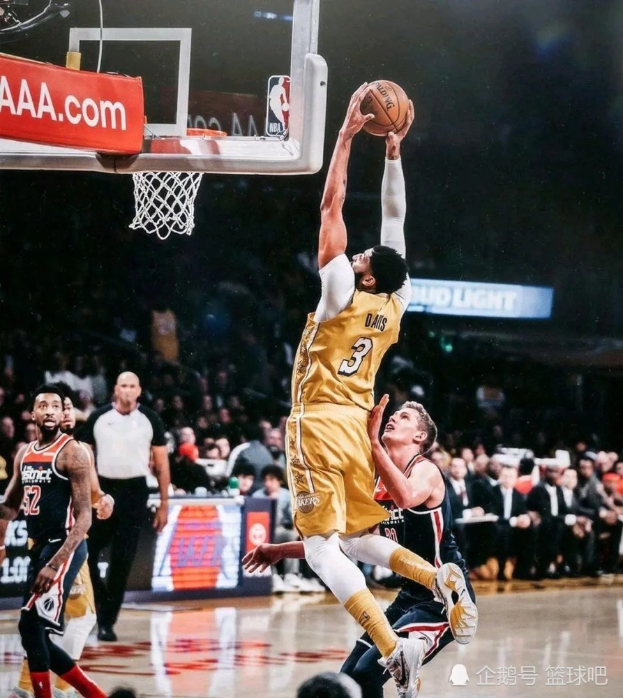 南宫体育- nba重磅交易哈登加盟76人 
